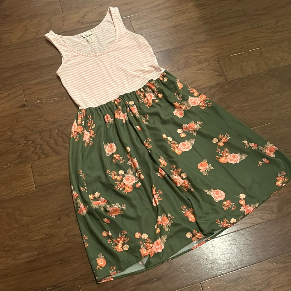 Matilda Jane hello lovely wonderlust dress size M